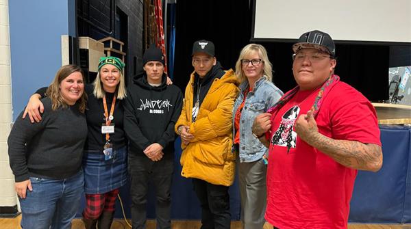 20231220 cbe students participate in hackathons 03