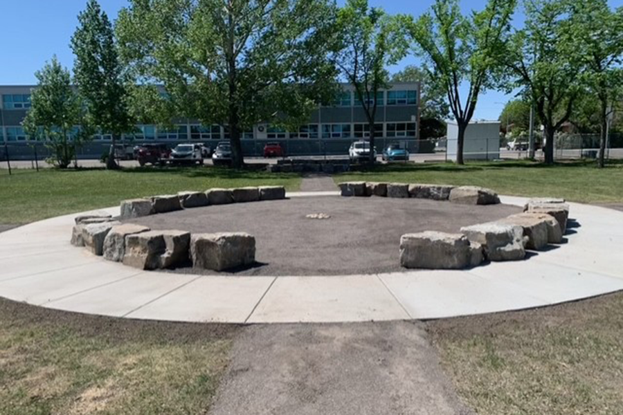 Students Help Bring Outdoor Learning Space to Life Through Collaboration with Indigenous Elders 02